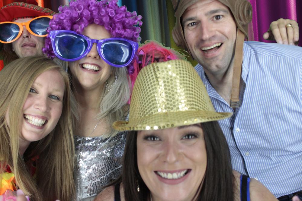 DHL South Regional Meeting | View more photos from the event at gallery.myphotoboothexperience.co.uk/u/MyPhotoBoothExperienceLtd/DHL-South-Regional-Meeting